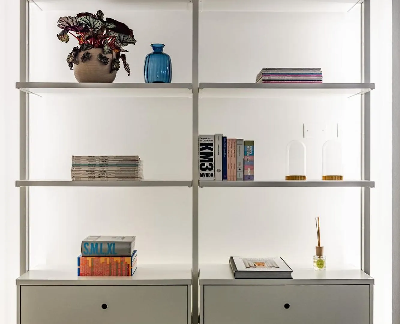 Design And Silence - Wide Renovated Apartment 2 Stops Form Centrale Milán